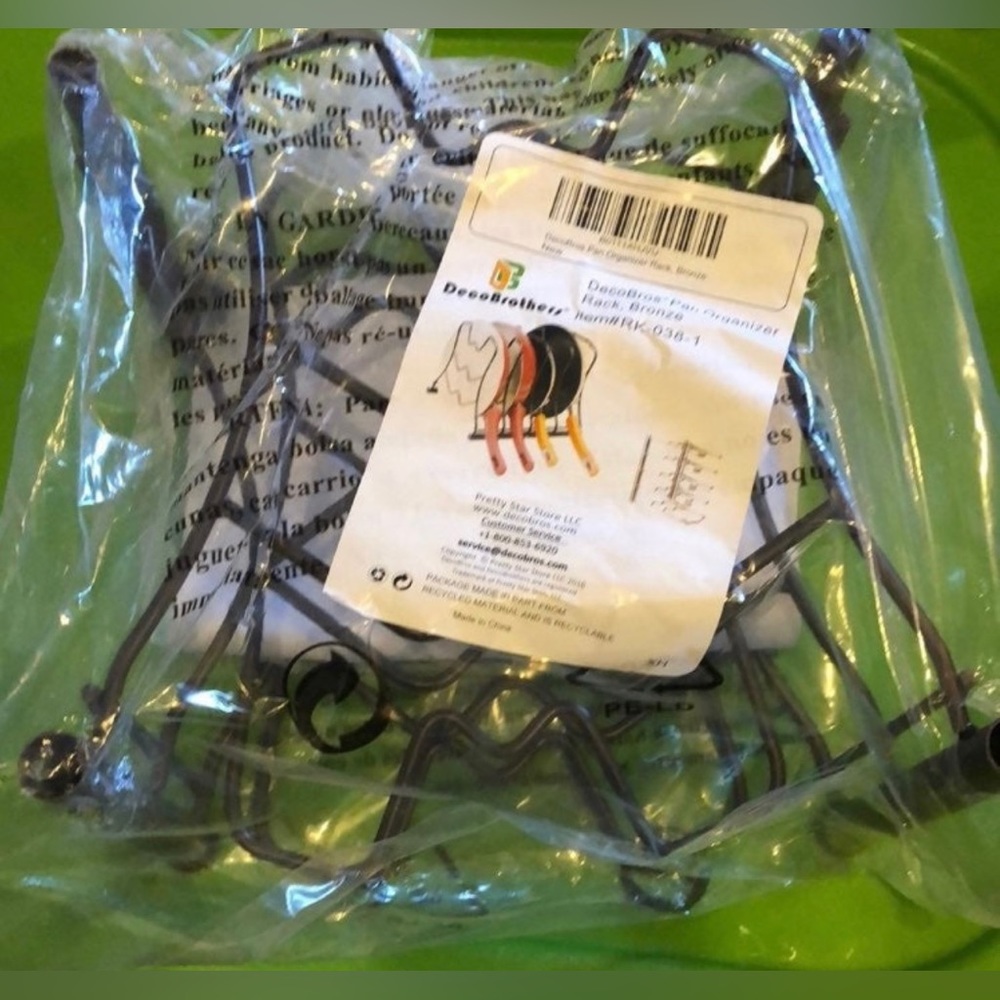 DecoBros Pan rack holder new